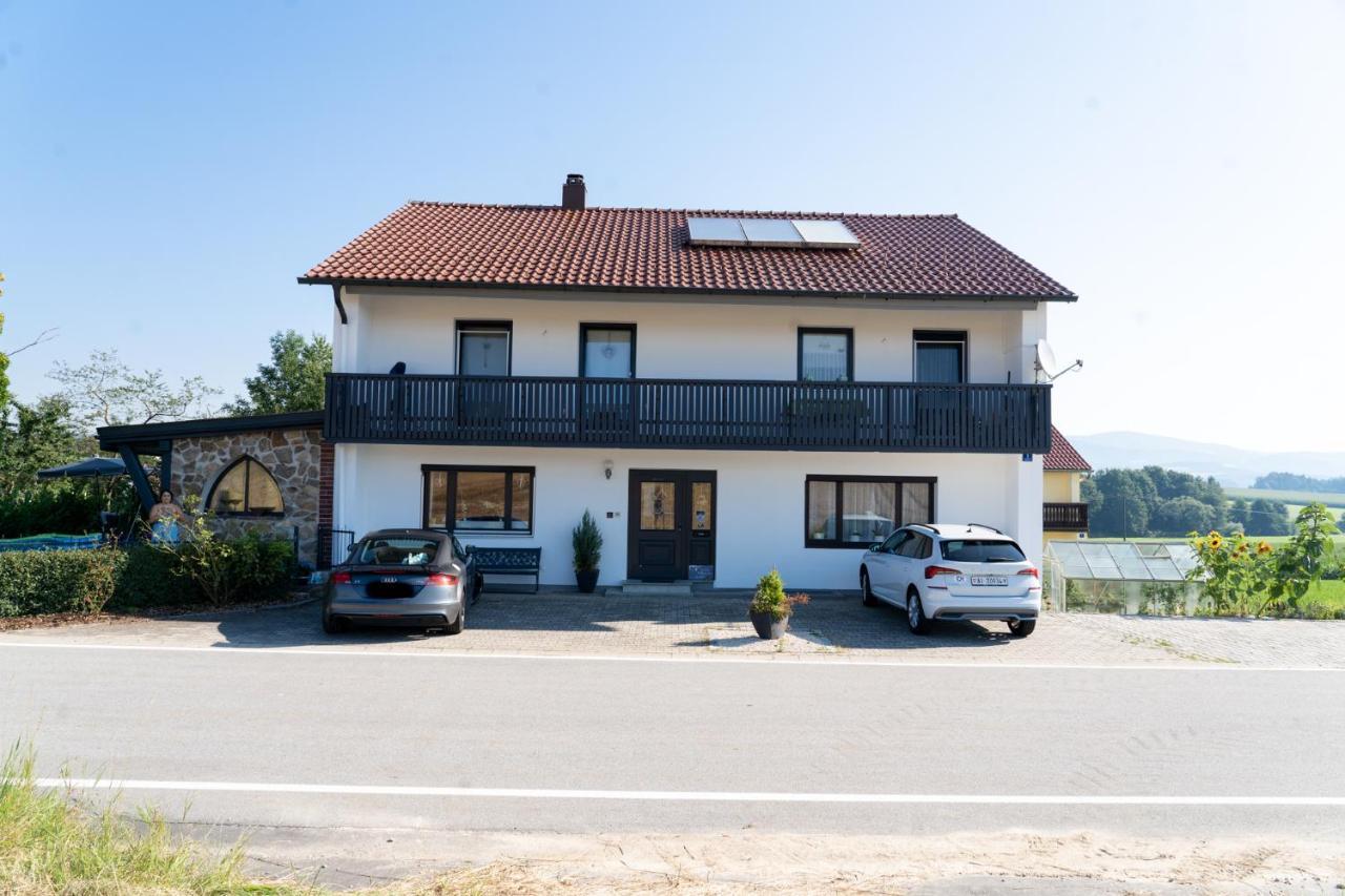 Ferienwohnung Im Idyll 1 Hengersberg Ngoại thất bức ảnh